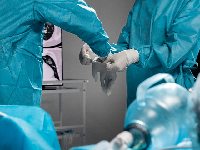 Robotik-Cerrahi-02 Robotik Cerrahi